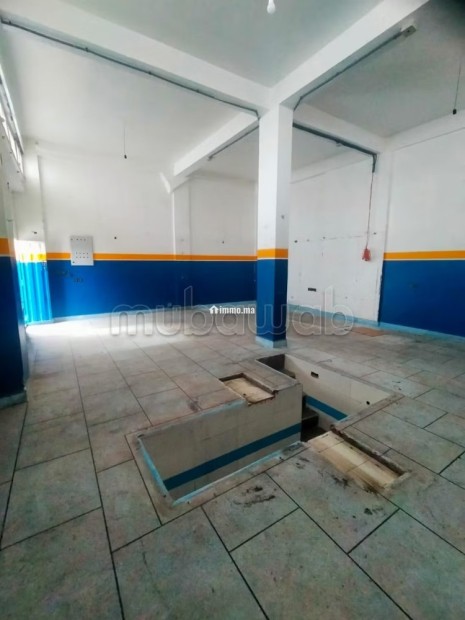 Magasin à louer de 86m² bien situé à Tilila - Location Immobilier - Agadir - photo 1