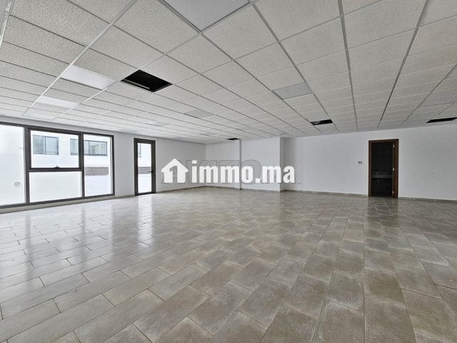 Étage professionnel de 741 m² à louer à Rabat - Location Immobilier - Rabat - photo 4