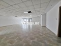 Étage professionnel de 741 m² à louer à Rabat - miniature 2