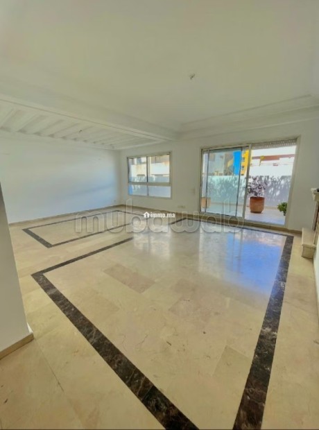 Très bel appartement racine terasse - Location Immobilier - Casablanca - photo 1