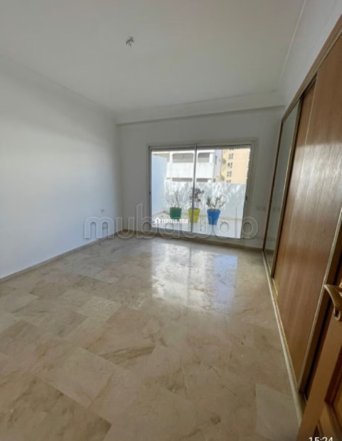 Très bel appartement racine terasse - Location Immobilier - Casablanca - photo 2