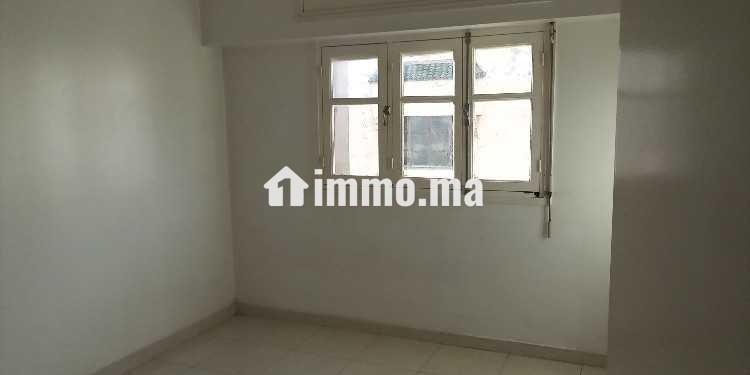 Appartement à louer très bien situé sur bettana - Location Immobilier - Rabat - photo 6