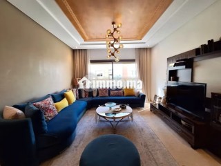 Vend appartement à Val Fleury. 2 pièces. Salon traditionnel et système d'antenne parabolique - Appartement à vendre - Casablanca