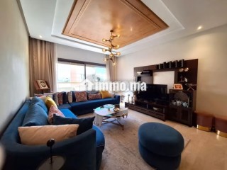 Vend appartement à Val Fleury. 2 pièces. Salon traditionnel et système d'antenne parabolique - Appartement à vendre - Casablanca