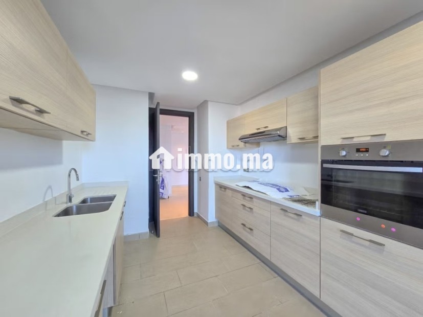 Ain diab, superbe appartement F4 avec vue sur mer - Location Immobilier - Casablanca - photo 6