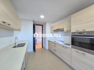 Ain diab, superbe appartement F4 avec vue sur mer - Appartement à louer - Casablanca