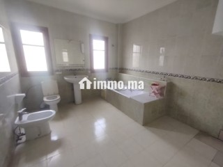 Villa a vendre a bir rami est - Villa à vendre