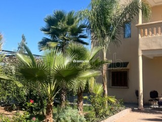 Charmante Maison avec Grand Jardin Fruité - Maison à vendre - Marrakech
