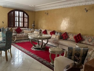 Somptueuse maison à vendre à Dar Bouazza.
Superficie 260 m².
Terrasse et jardin - Maison à vendre - Dar Bouazza