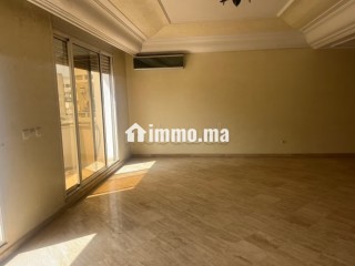 Superbe appartement duplex à vendre à Racine. 5 grandes pièces. Terrasse - Appartement à vendre - Casablanca