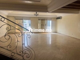 Superbe appartement duplex à vendre à Racine. 5 grandes pièces. Terrasse - Appartement à vendre - Casablanca