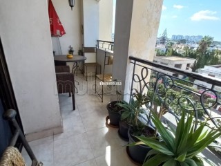Appartement à vendre sur le bd Sijilmassi. Terrasse et pas de vis a vis. 3 chambres - Appartement à vendre - Casablanca