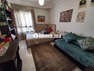Appartement à vendre sur le bd Sijilmassi. Terrasse et pas de vis a vis. 3 chambres - Appartement à vendre - Casablanca