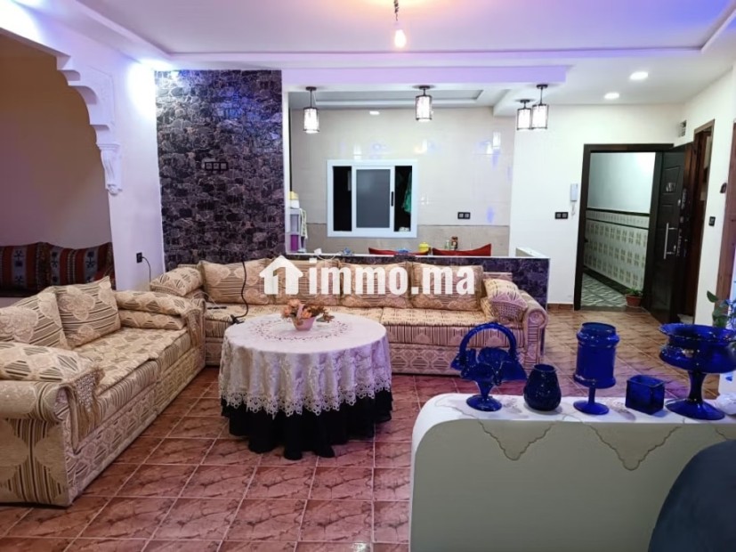 Superbe appartement à louer à Essania.
Surface totale 60 m².
Machine à laver - Location Immobilier - Tetouan - photo 3