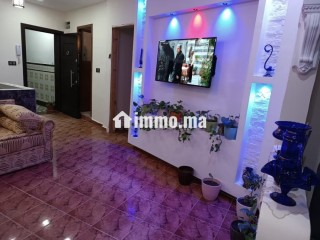 Superbe appartement à louer à Essania.
Surface totale 60 m².
Machine à laver - Appartement à louer - Tetouan