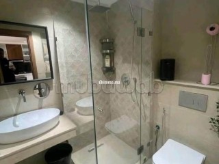Location saisonnière à Béni Mellal. 2 belles chambres. Tout confort avec cheminée et climatisation - Appartement à vendre - Beni Mellal