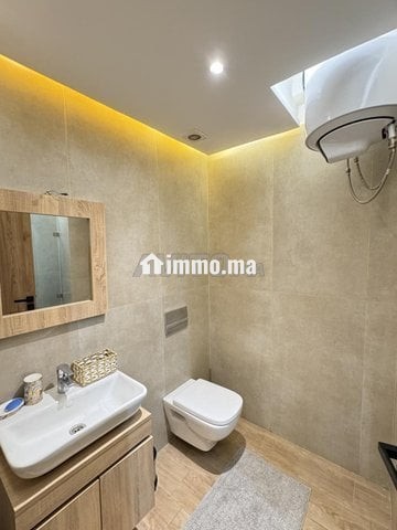 BEAU DUPLEX MEUBLÉ À VICTOR HUGO - Location Immobilier - Marrakech - photo 8