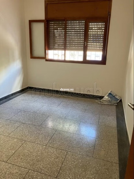 Apparemment à vendre - Vente Immobilier - Sale - photo 3