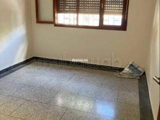 Apparemment à vendre - Appartement à vendre - Sale