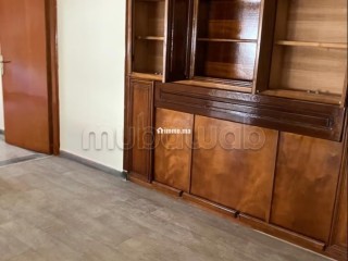 Apparemment à vendre - Appartement à vendre - Sale