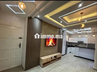 Location saisonnière à Azrou. 3 chambres agréables. Terrasse et jardin - Appartement à vendre - Azrou