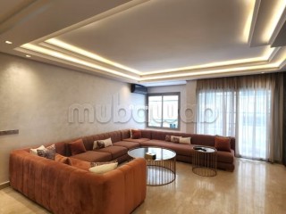 appart-meuble-haute-gamme-171m2-a-quartier-racine