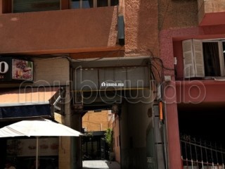 Beau local à vendre pas de porte à Guéliz. Face Carre Eden Superficie 16 m² - Local commercial à vendre - Marrakech