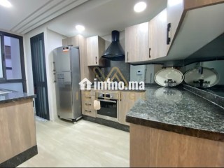 Louez cet appartement à Ferme Bretonne Hay Arraha. 4 pièces confortables. Bien meublé - Appartement à louer - Casablanca