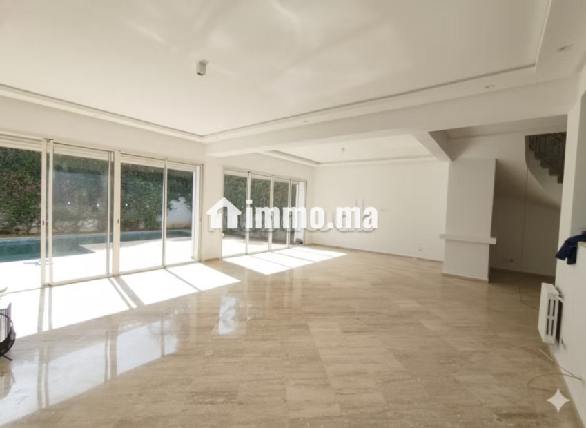 À Louer – Villa moderne 4 chambres à Ain Diab - Location Immobilier - Casablanca - photo 2