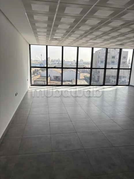 Bureau à louer – Aïn Sebaâ, immeuble neuf - Location Immobilier - Casablanca - photo 7