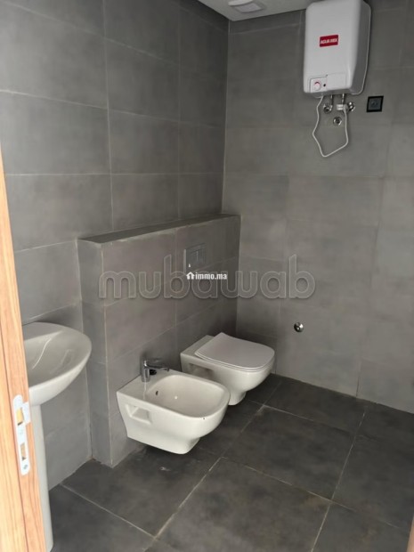 Bureau à louer – Aïn Sebaâ, immeuble neuf - Location Immobilier - Casablanca - photo 8