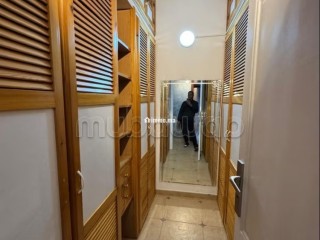 Superbe villa à louer à Souissi. Surface de 1020 m². Terrasse et jardin - Villa à louer - Rabat