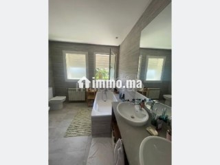 Villa avec piscine à louer sur souissi rabat - Villa à louer - Rabat