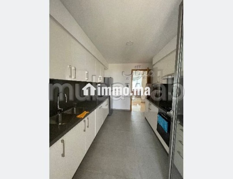 Appartement à louer à Souissi. 5 pièces. Meublé - Location Immobilier - Rabat - photo 5