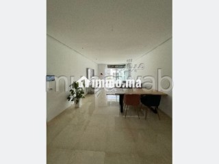 Appartement à louer à Souissi. 5 pièces. Meublé - Appartement à louer - Rabat
