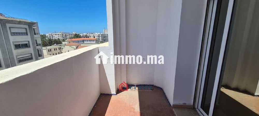 Bel appartement Racine en hauteur - Location Immobilier - Casablanca - photo 8