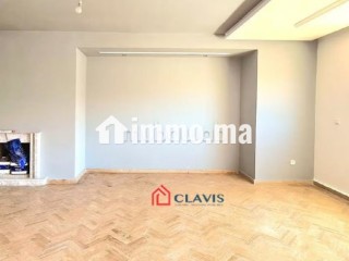 Bel appartement Racine en hauteur - Appartement à louer - Casablanca