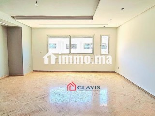 Bel appartement Racine en hauteur - Appartement à louer - Casablanca