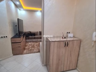 Très bel appartement en location à Hay Mabrouka. 4 grandes pièces. Porte blindée et système de double vitrage - Appartement à louer - Marrakech