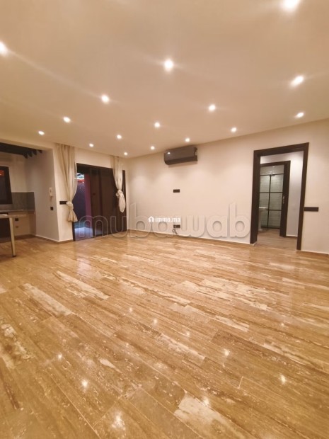 Appartement à louer à Guéliz. Superficie 100 m². Garage et terrasse - Location Immobilier - Marrakech - photo 3