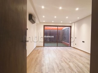 Appartement à louer à Guéliz. Superficie 100 m². Garage et terrasse - Appartement à louer - Marrakech