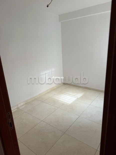 Location d'un appartement à Bel Air Val fleuri. 2 chambres agréables. Places de stationnement et jardin - Location Immobilier - Tanger - photo 3