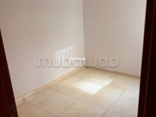 Location d'un appartement à Bel Air Val fleuri. 2 chambres agréables. Places de stationnement et jardin - Appartement à louer - Tanger