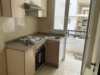 Location d'un appartement à Bel Air Val fleuri. 2 chambres agréables. Places de stationnement et jardin - Appartement à louer - Tanger