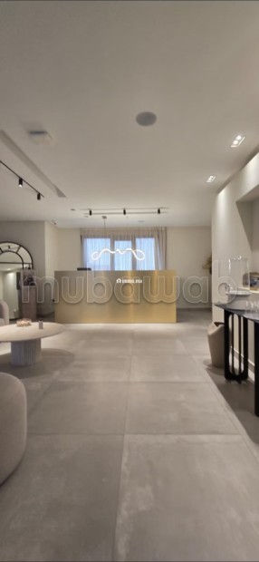 Local commercial à vendre à Boulevard Med 6. Surface de 300 m² - Vente Immobilier - Marrakech - photo 2