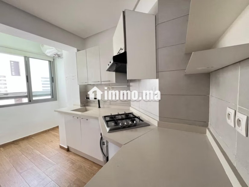 Bel appartement ensoleille en location vide - Location Immobilier - Tantan - photo 7
