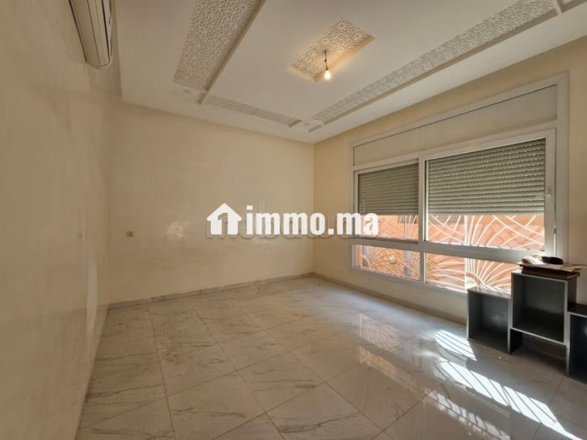 Superbe Villa Vide à louer de 500m² - Location Immobilier - Marrakech - photo 6