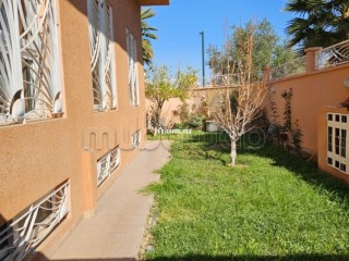Superbe Villa Vide à louer de 500m² - Villa à louer - Marrakech