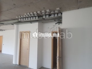 Plateau de Bureau LPB de 2300 m² à Sidi Maarouf - Bureau à louer - Casablanca
