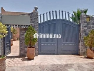 Villa titrée de 1000 M² à 20 minutes de Marrakech - Villa à vendre - Marrakech